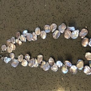 Beautiful 18 inch Mother of Pearl necklace